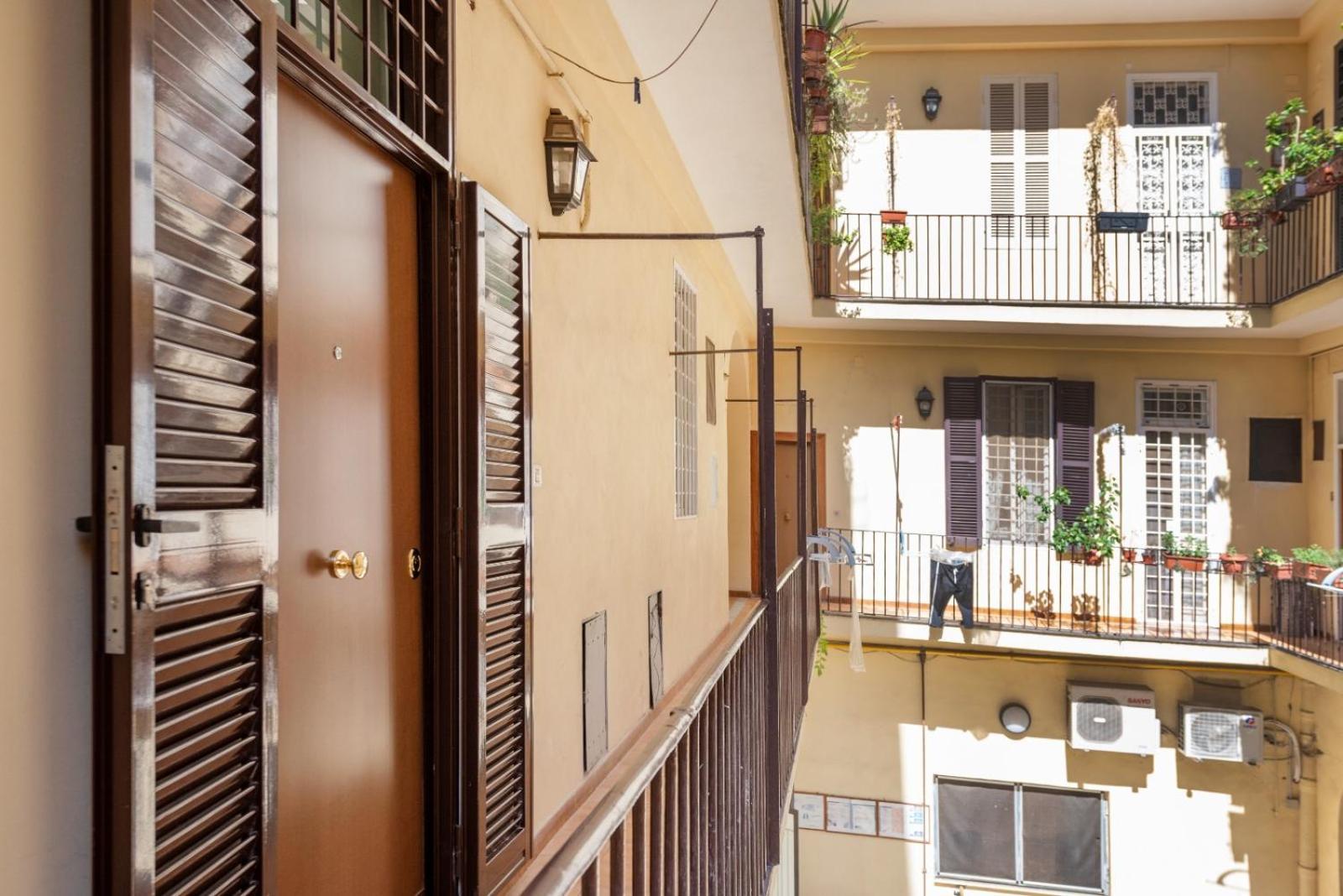 Retro Flat Termini Roma Exterior foto